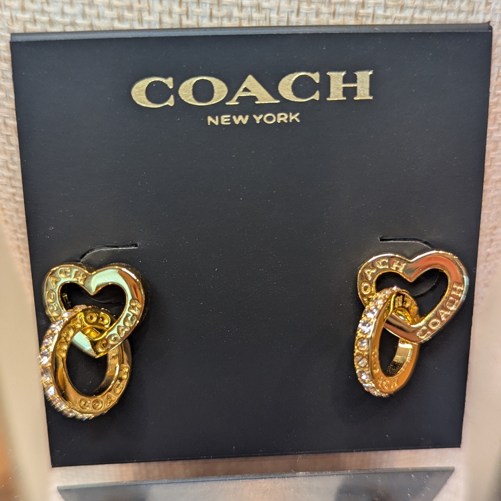 Coach Gold Interlocking Heart Earrings NWT - Picture 1 of 2